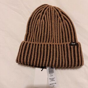 Aritzia Toque